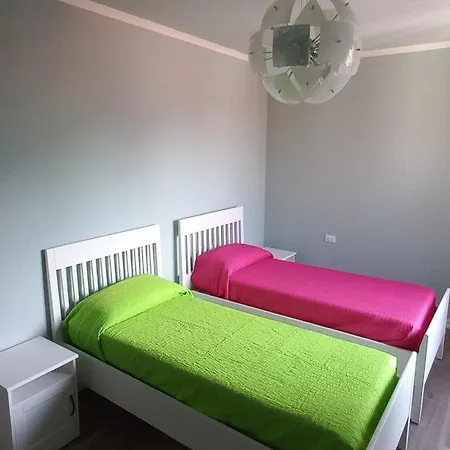 Tra E Montagna 度假居 *