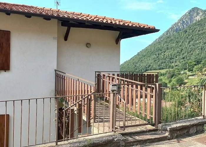 Prázdninový dům Tra E Montagna *
