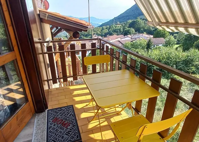 Tra E Montagna Prázdninový dům